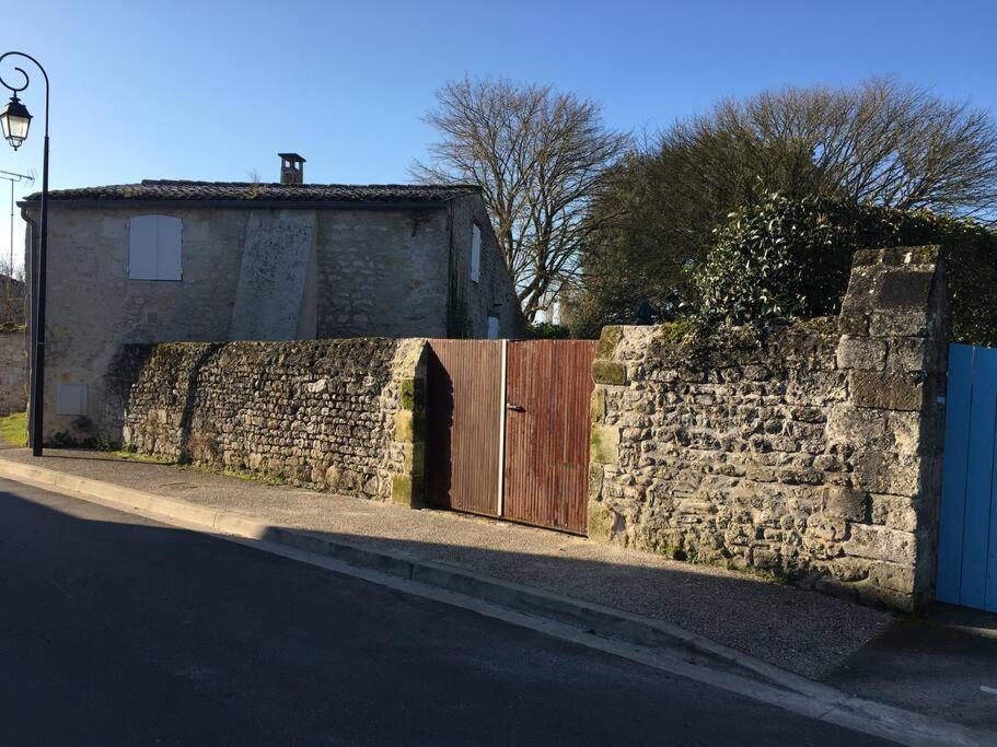 Maison De Village Et Jardin , A Mornac Sur Seudre Extérieur photo